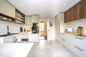 Photo 17- click for photo gallery